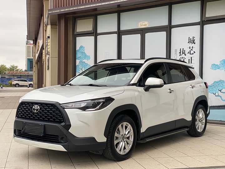 Фото 1 - Toyota Corolla Cross