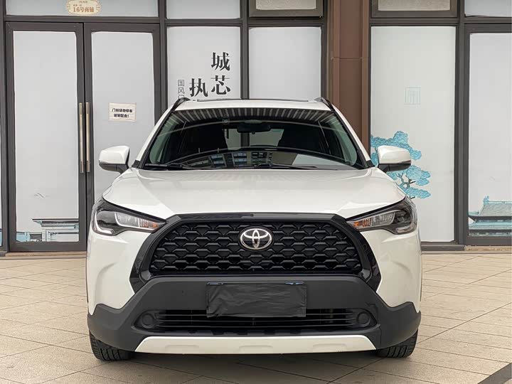 Фото 2 - Toyota Corolla Cross