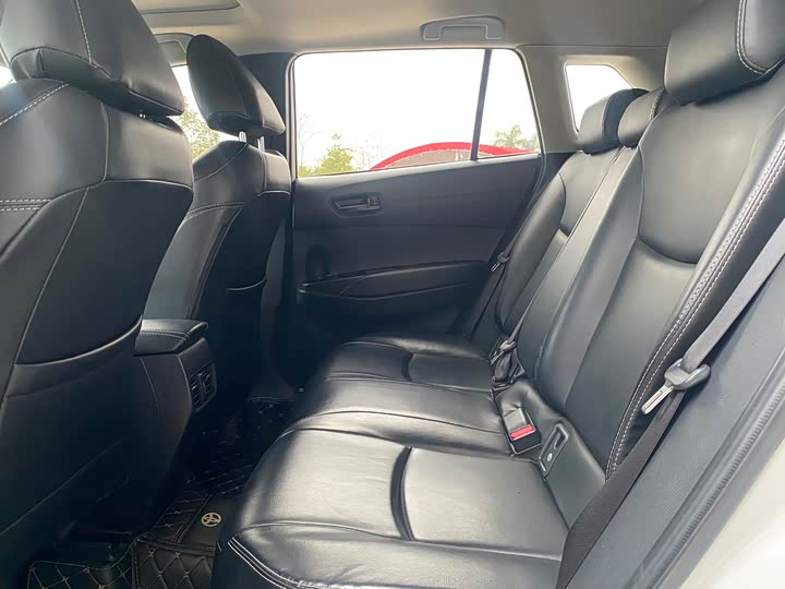 Фото 7 - Toyota Corolla Cross