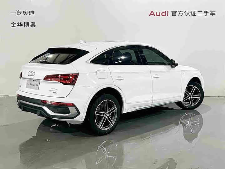 Фото 4 - Audi Q5L Sportback