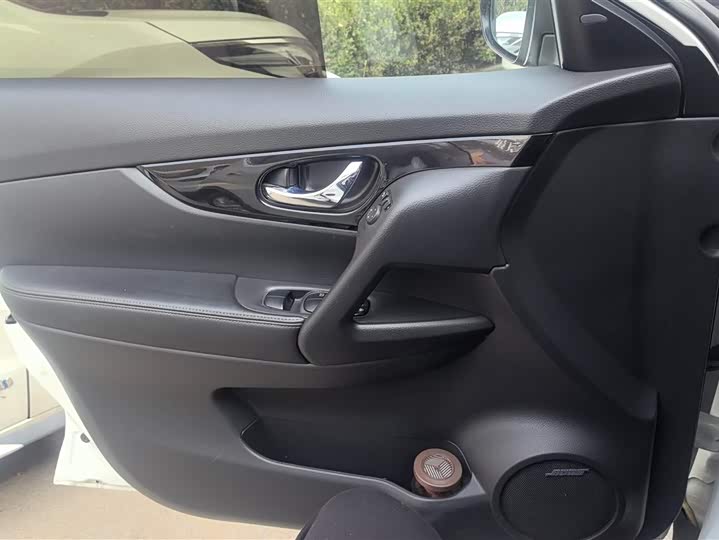 Фото 7 - Nissan X-Trail