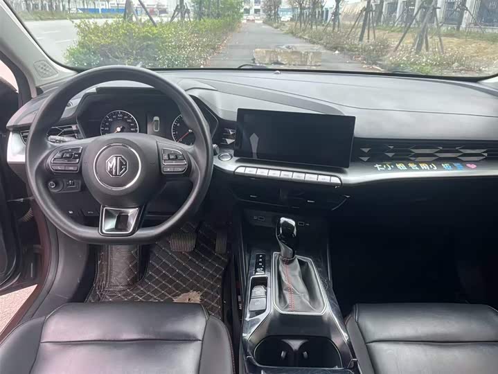 Фото 6 - MG Motor 5