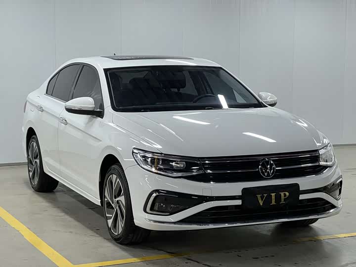 Фото 3 - Volkswagen Bora