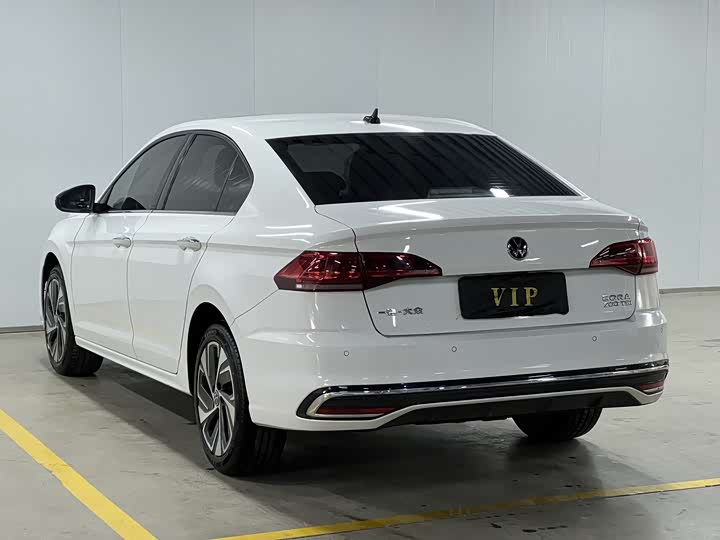 Фото 4 - Volkswagen Bora