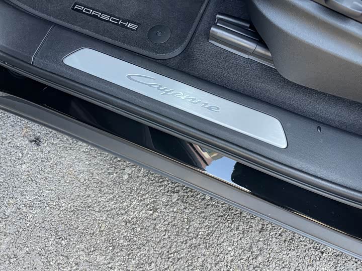 Фото 8 - Porsche Cayenne