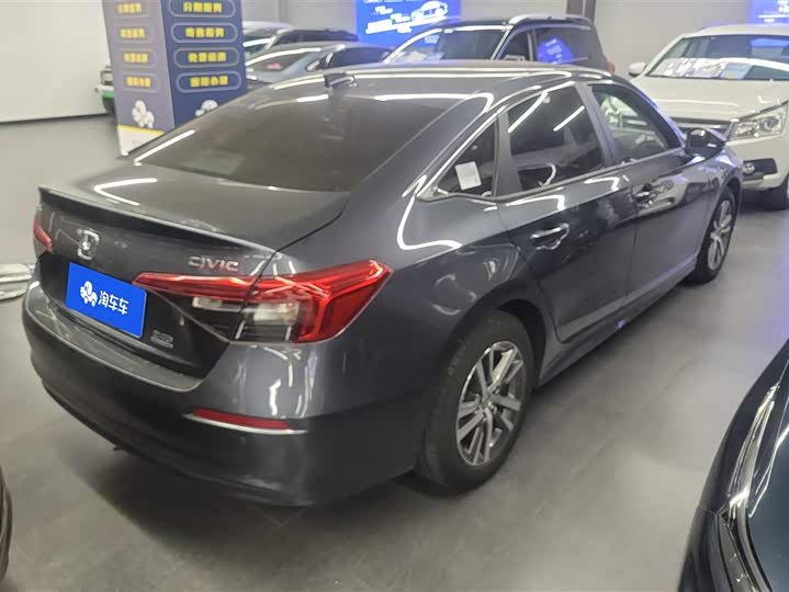 Фото 3 - Honda Civic