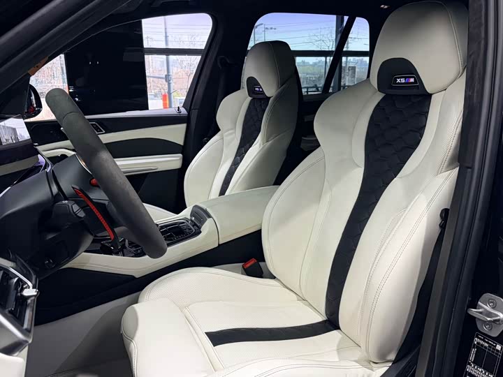 Фото 6 - BMW X5 M