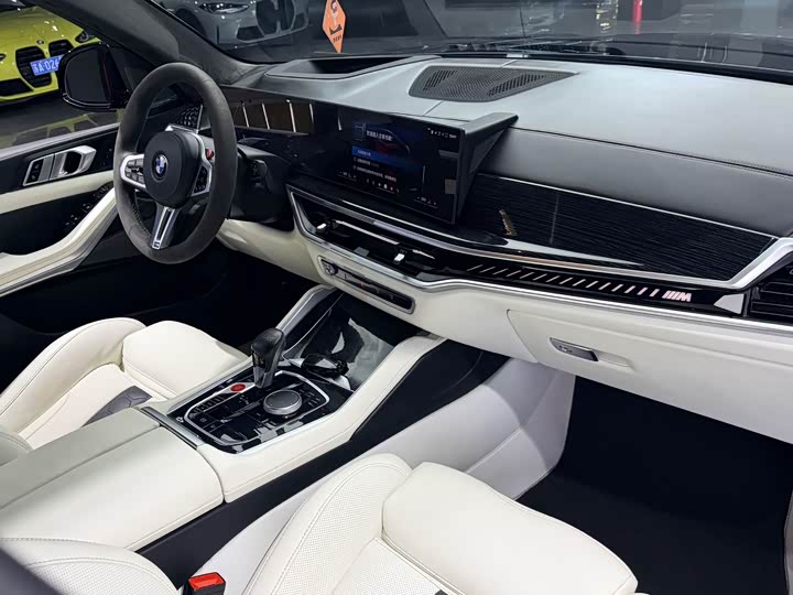 Фото 7 - BMW X5 M