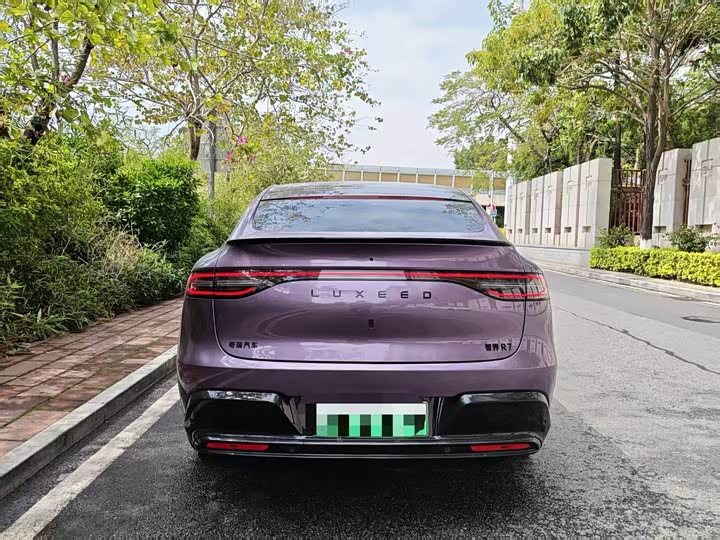 Фото 5 - Luxeed R7