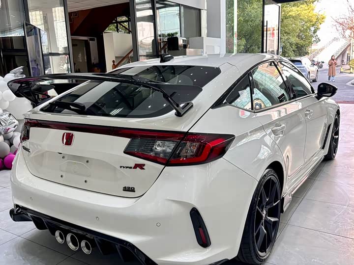 Фото 3 - Honda Civic