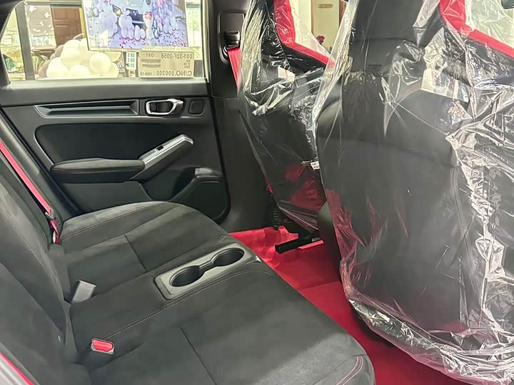 Фото 6 - Honda Civic