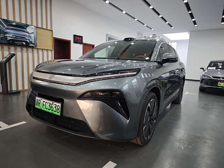 Фото 1 - BYD Tang L