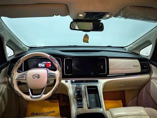 Фото 9 - GAC Trumpchi M8