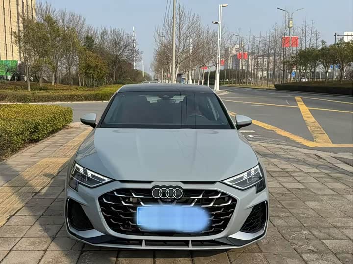 Фото 2 - Audi A3