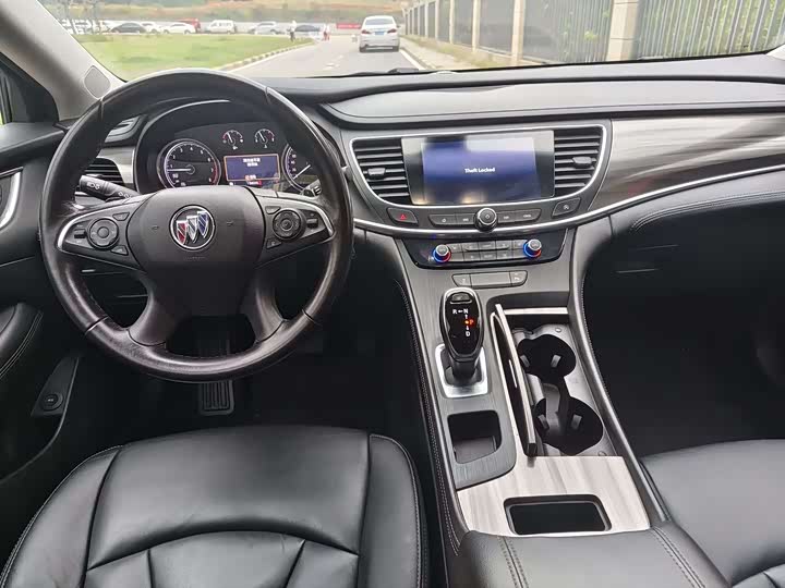 Фото 5 - Buick LaCrosse