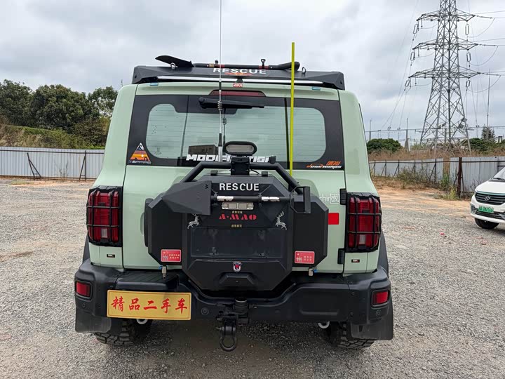 Фото 6 - Tank 300