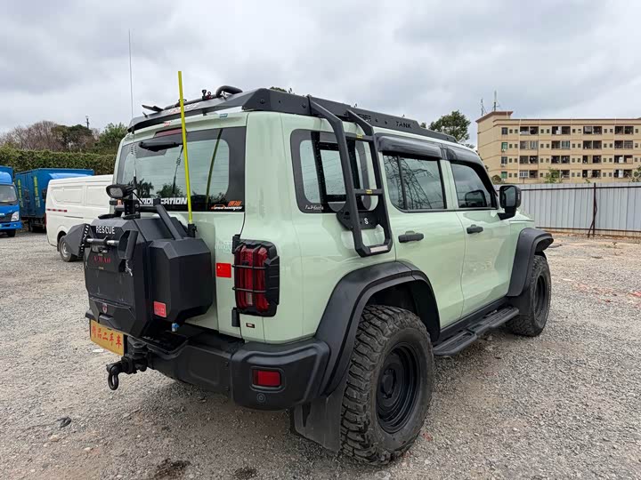 Фото 7 - Tank 300