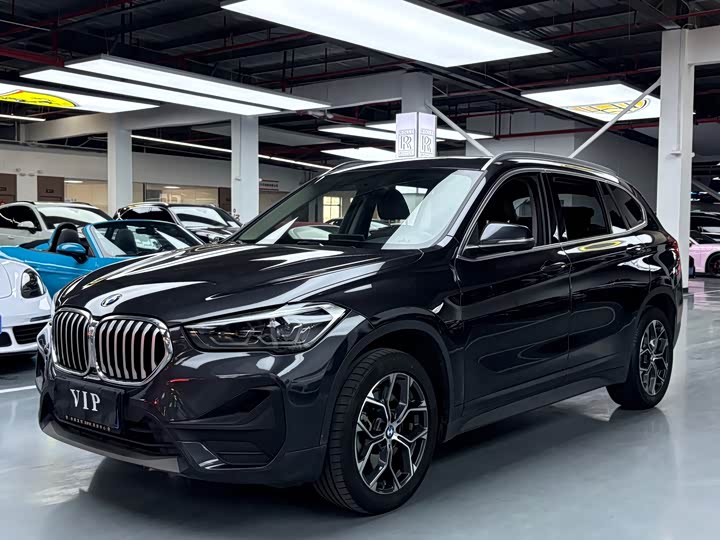 Фото 1 - BMW X1