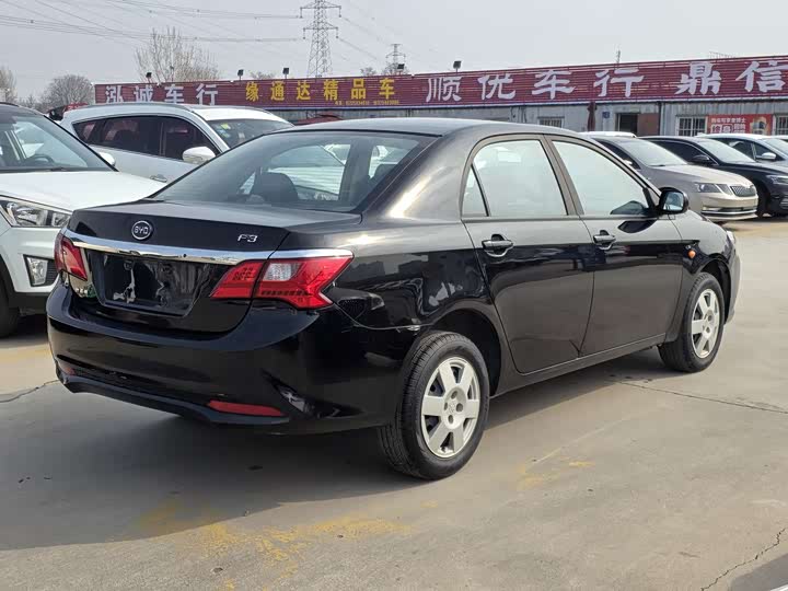 Фото 6 - BYD F3