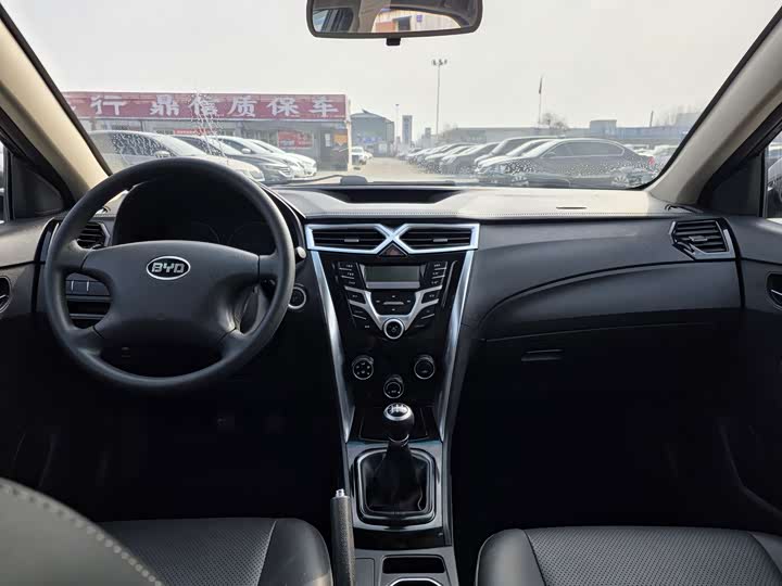 Фото 9 - BYD F3
