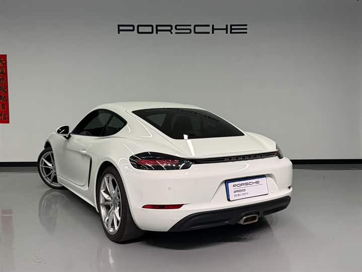 Фото 4 - Porsche 718