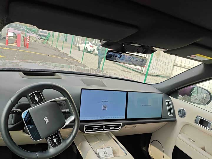 Фото 4 - LiXiang L9