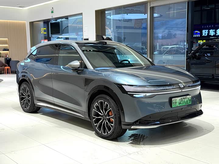 Фото 3 - Zeekr 7X