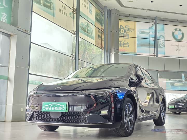 Фото 1 - XPeng P5