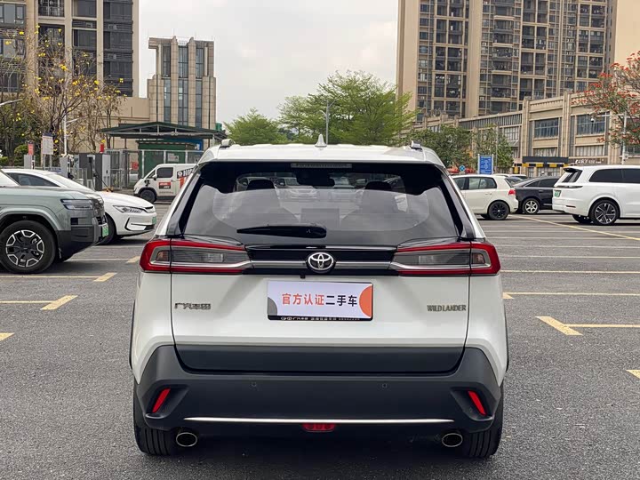 Photo 5 - Toyota Wildlander