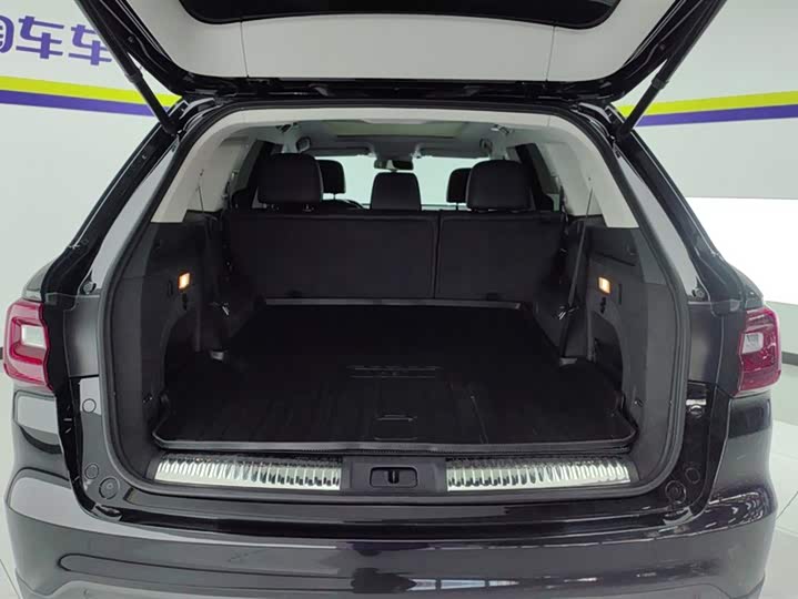 Фото 4 - Hongqi HS7