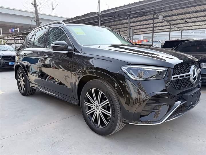 Фото 3 - Mercedes-Benz GLE-Class