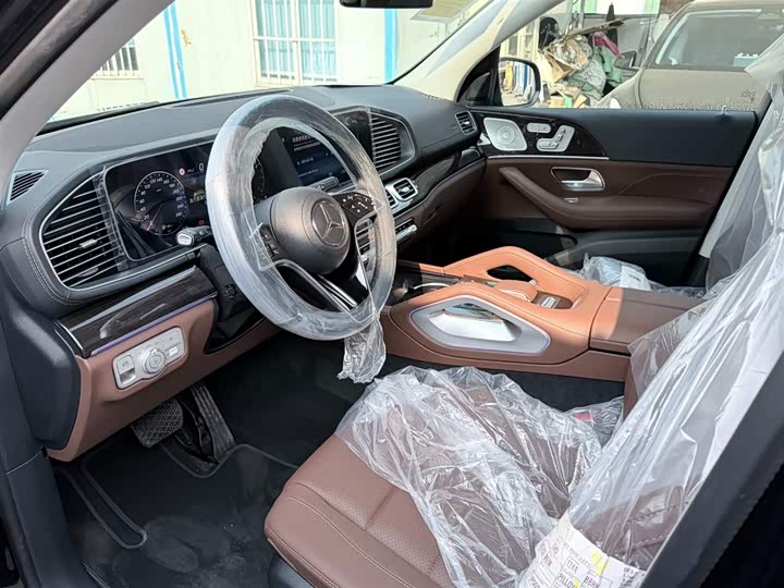 Фото 4 - Mercedes-Benz GLE-Class