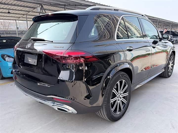 Фото 9 - Mercedes-Benz GLE-Class