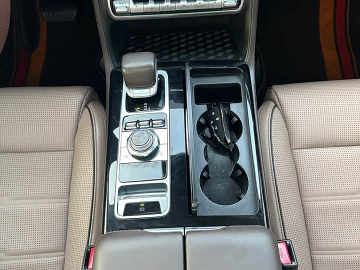 Фото 8 - BAIC Beijing BJ60