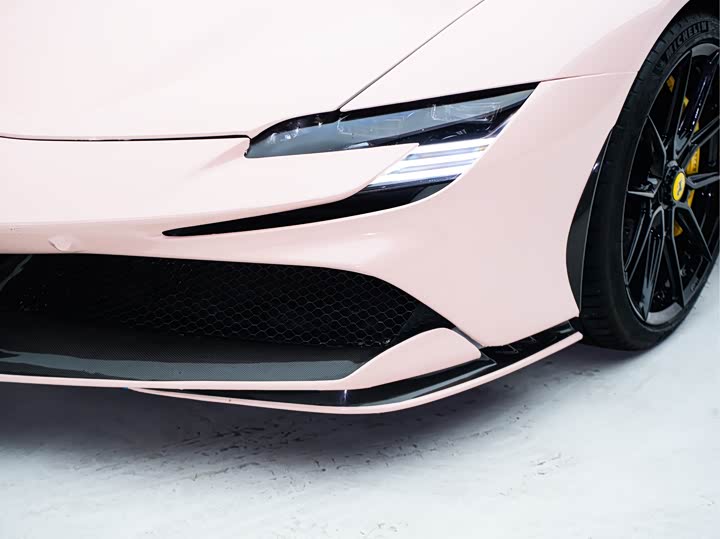 Фото 7 - Ferrari SF90