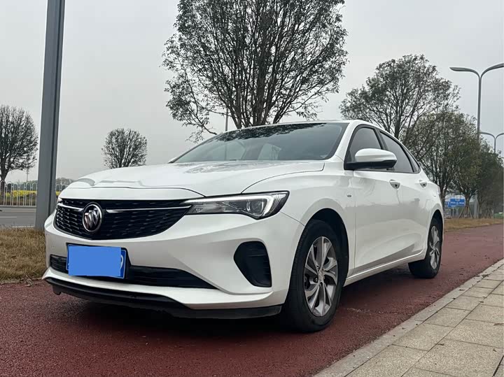 Фото 1 - Buick Verano