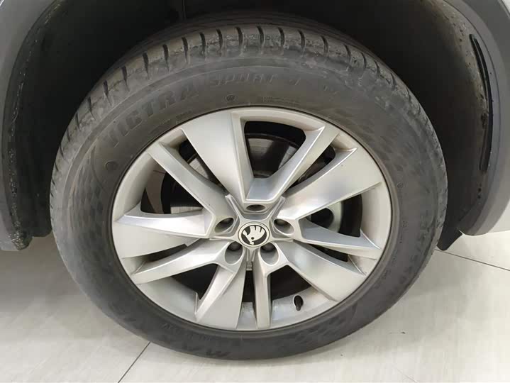 Фото 6 - Skoda Kodiaq