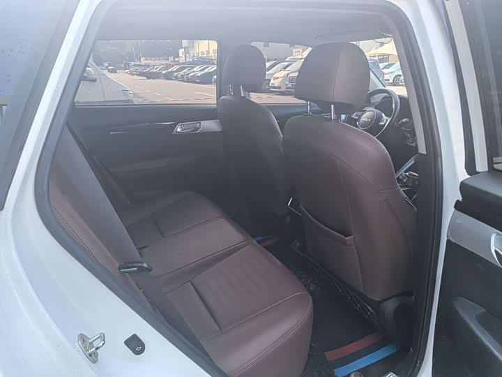 Фото 8 - Kia Sportage GT-line