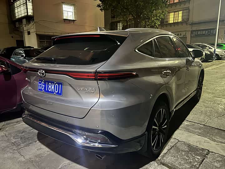 Фото 6 - Toyota Venza