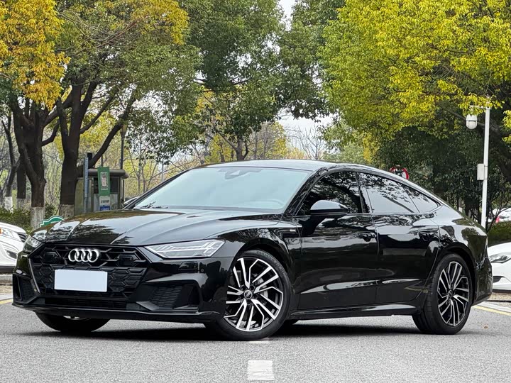 Фото 1 - Audi A7