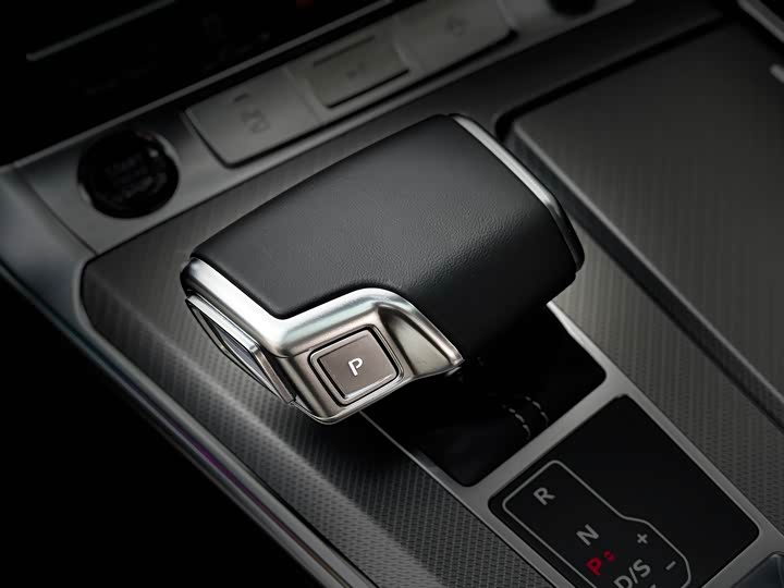 Фото 8 - Audi A7