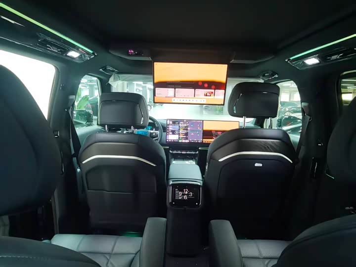 Фото 7 - Zeekr 9X