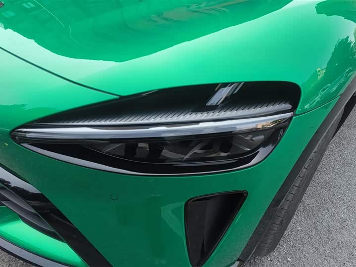 Photo 5 - Xiaomi YU7