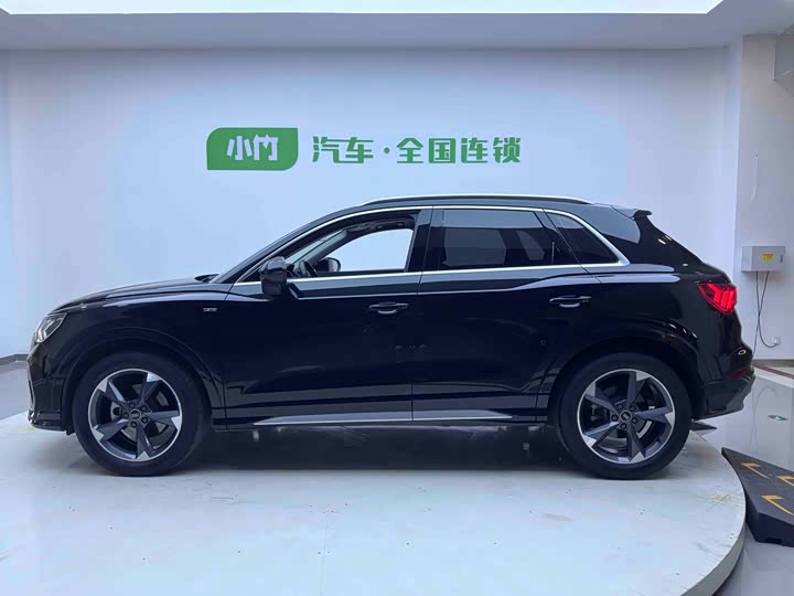 Фото 7 - Audi Q3