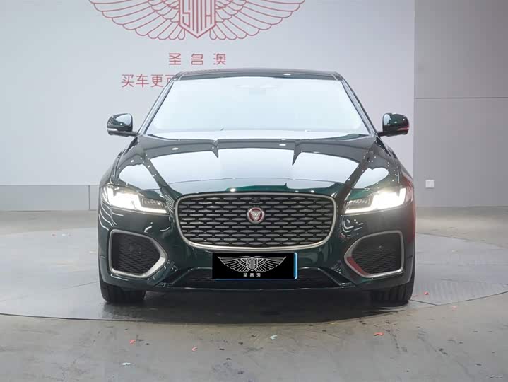 Фото 3 - Jaguar XF L