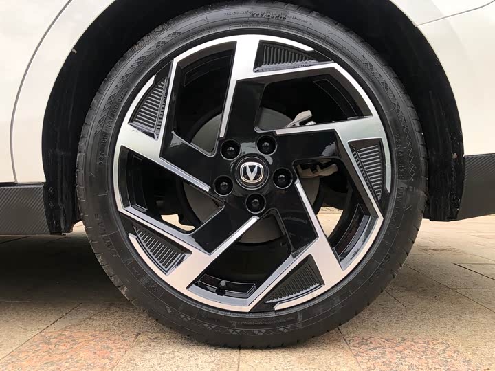 Photo 9 - Changan Yida