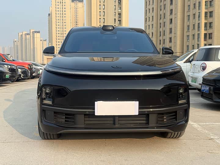 Фото 2 - LiXiang L8