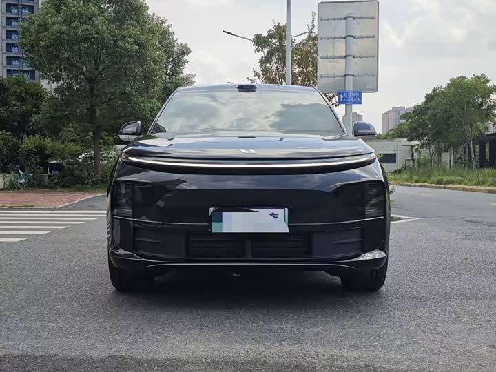 Фото 2 - LiXiang L6