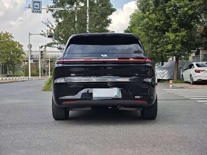 Фото 7 - LiXiang L6