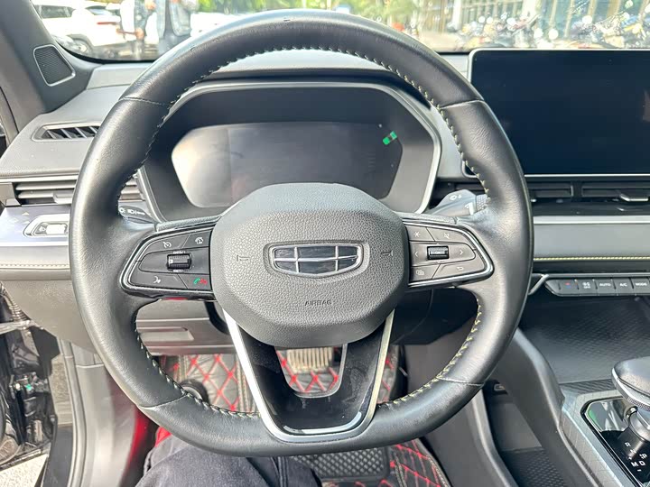 Фото 7 - Geely Preface